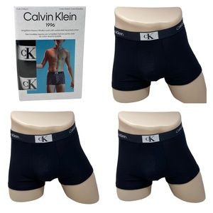Calvin Klein 3 Pack Trunk Underwear Cotton Stretch Black Men's Size NB3528001